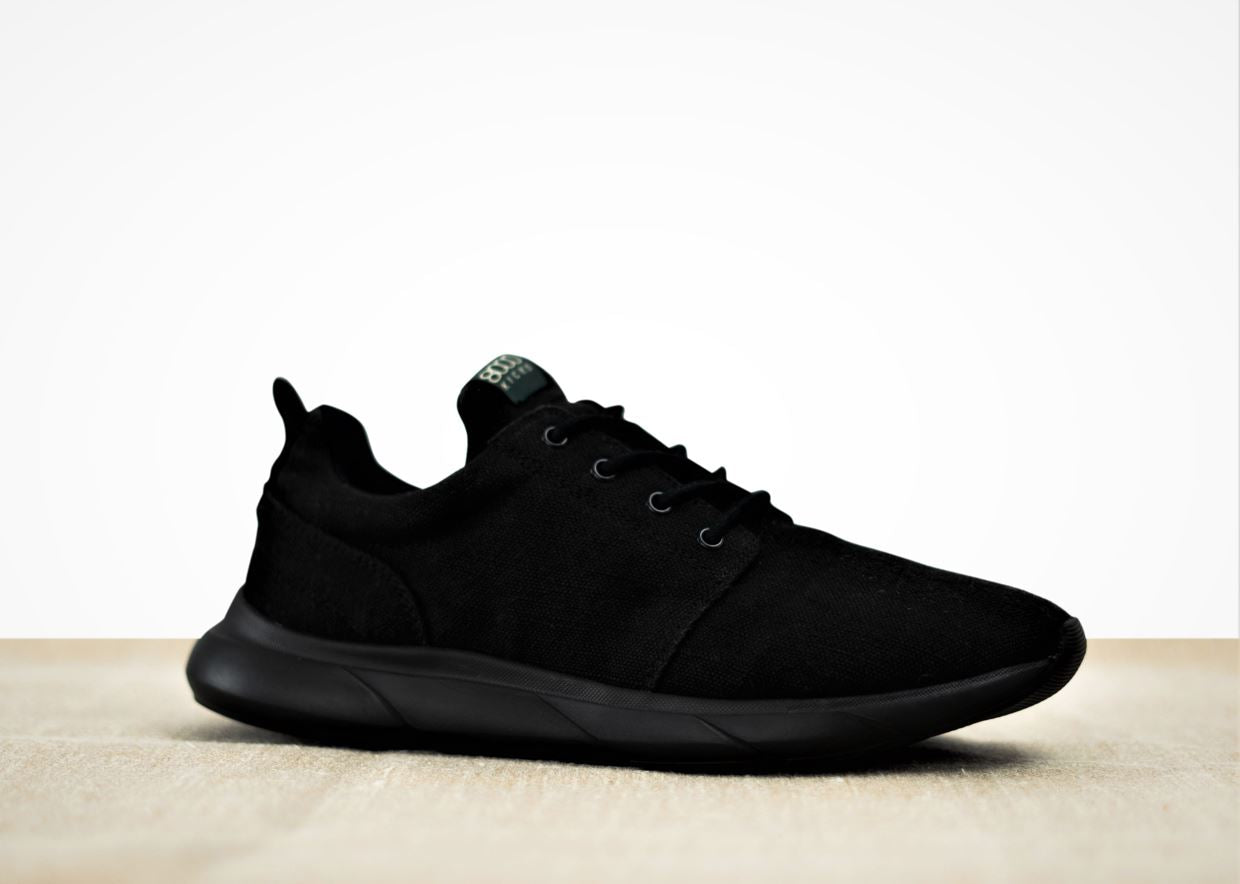 8000Kicks Explorer V2 – pierwsze wodoodporne buty ekologiczne